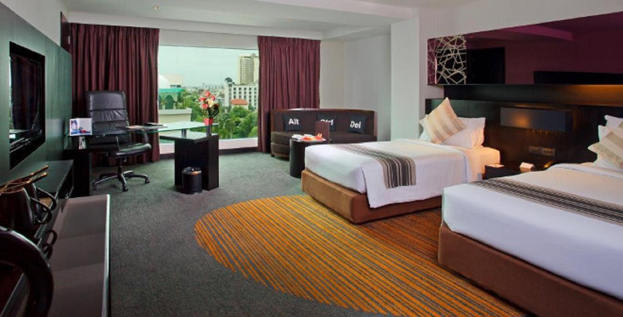 Golden Tulip Mandison Suites Bangkok Exteriör bild