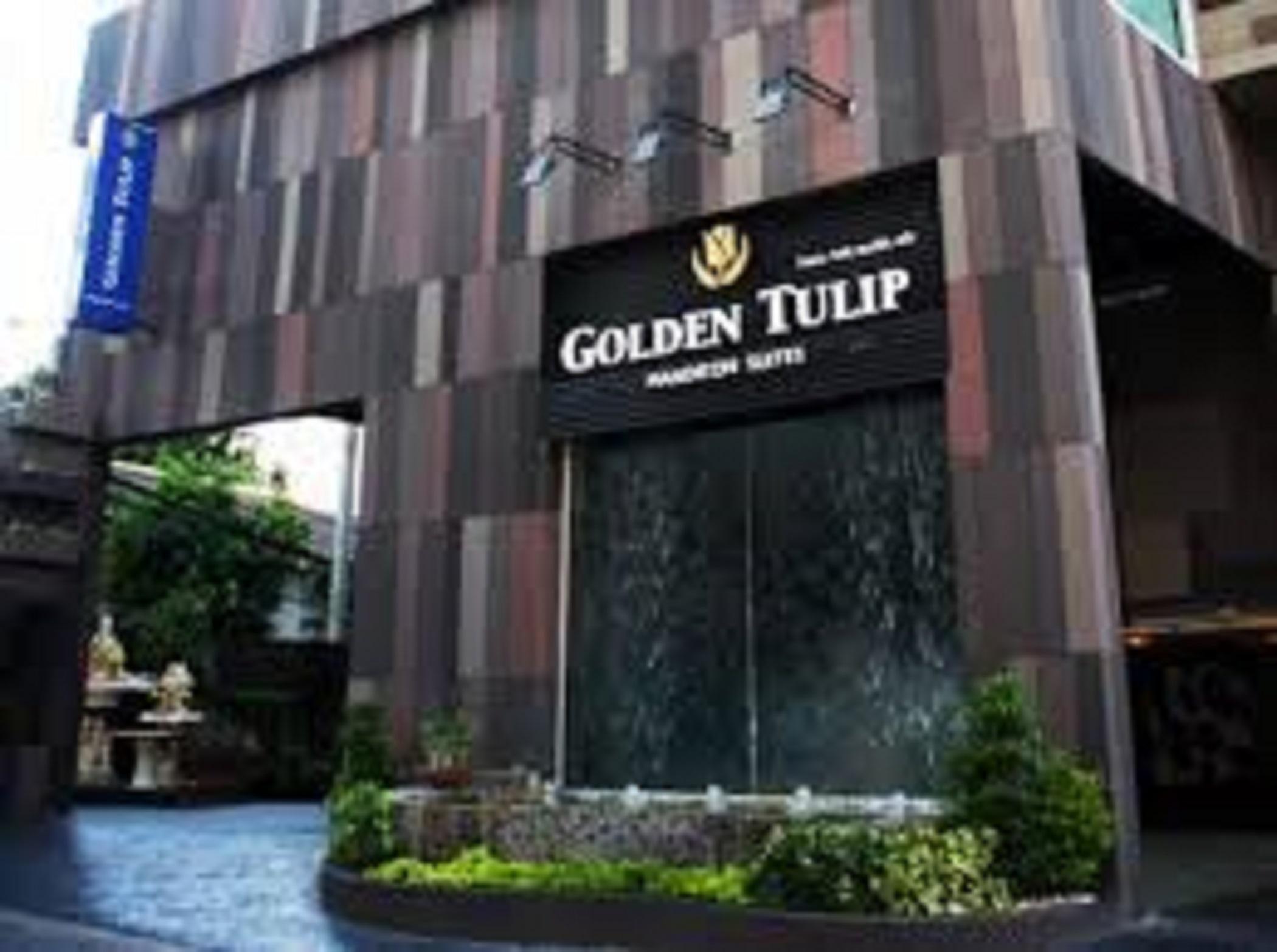Golden Tulip Mandison Suites Bangkok Exteriör bild
