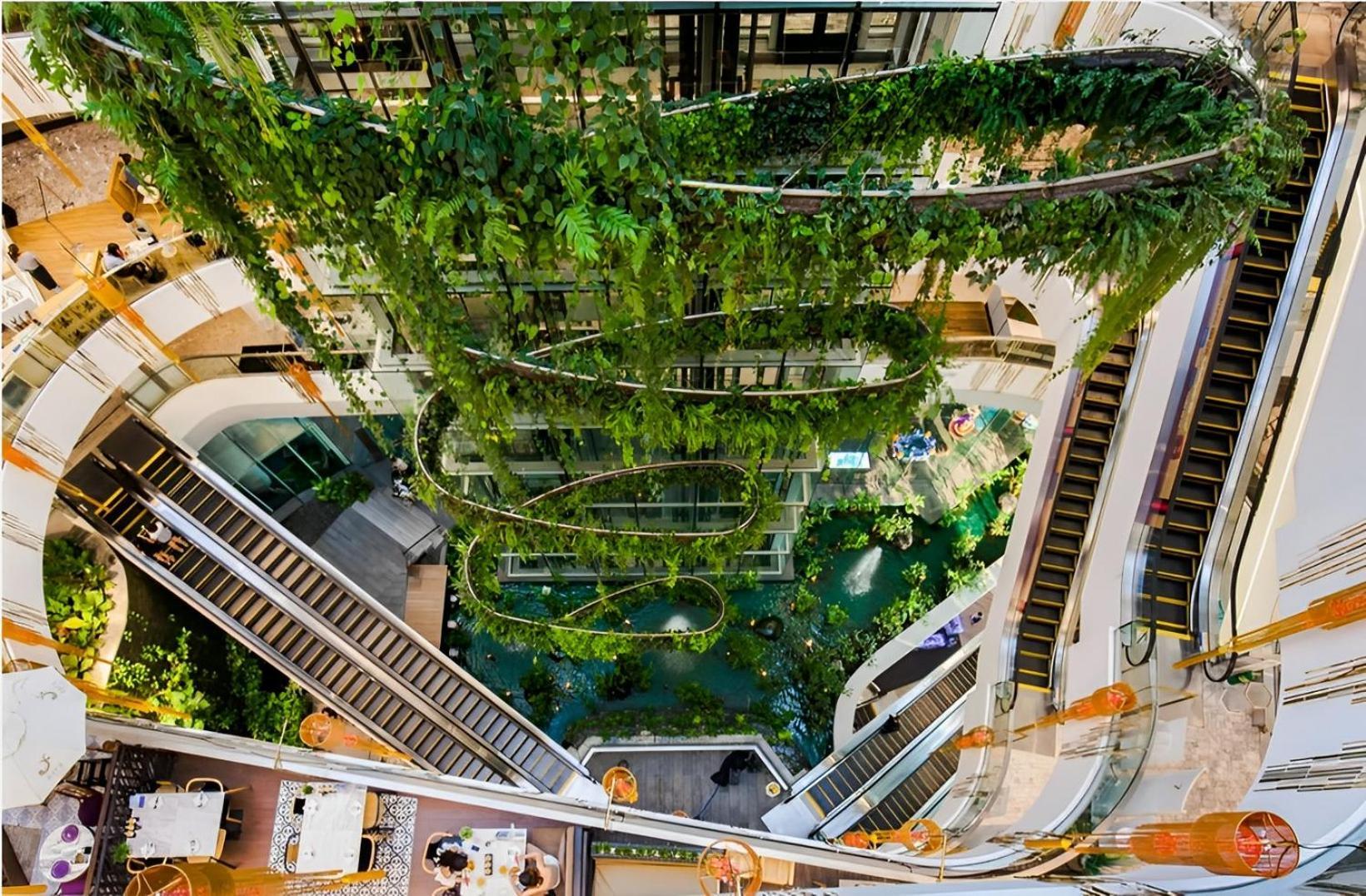 Golden Tulip Mandison Suites Bangkok Exteriör bild